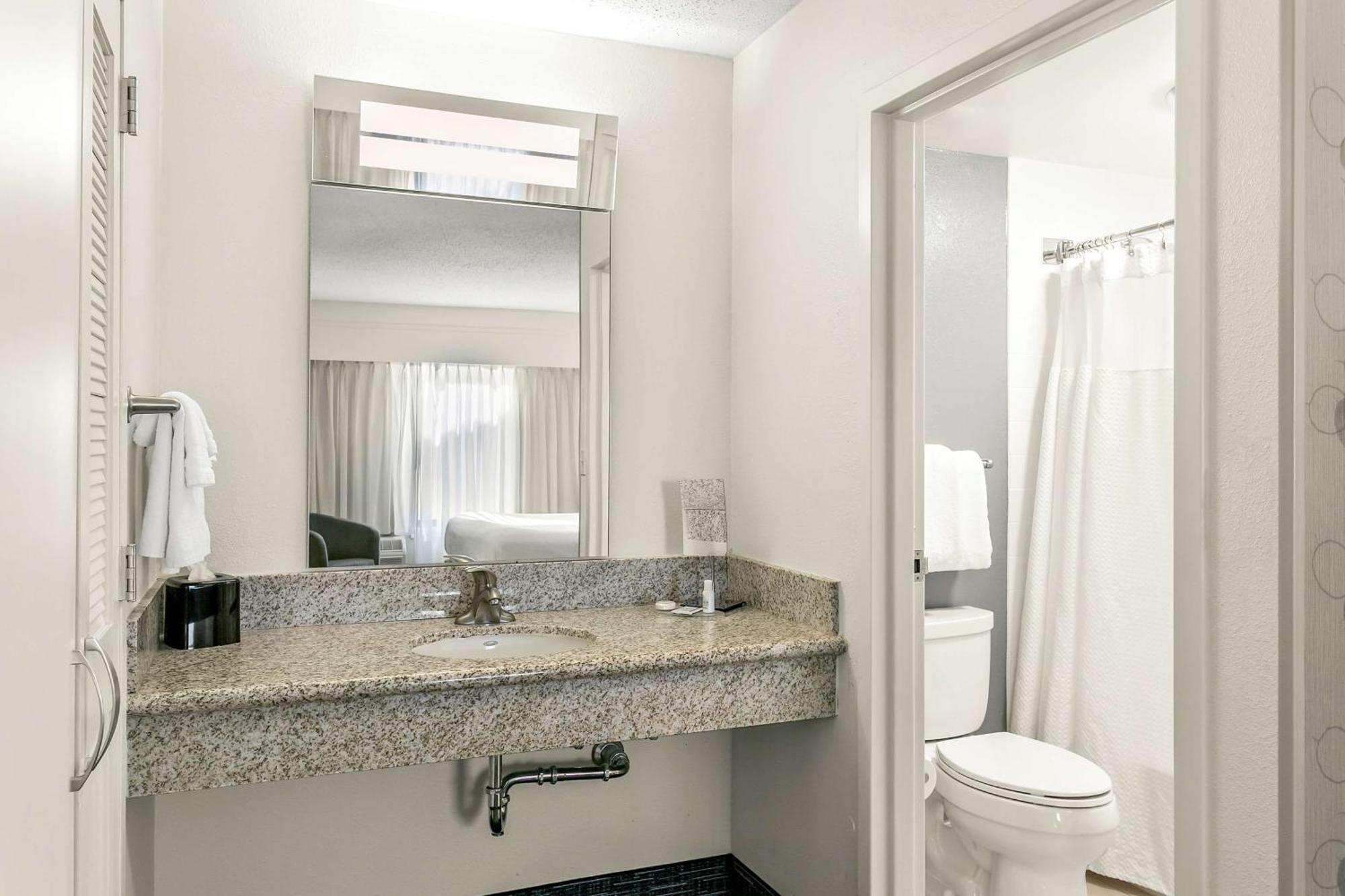 Sonesta Select Greenbelt College Park Esterno foto